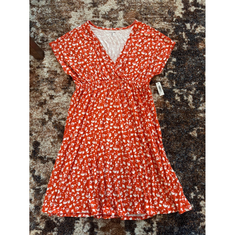 Amazon Essentials Womens Orange Floral V-Neck Empire Waist Dress‎ Size M NEW